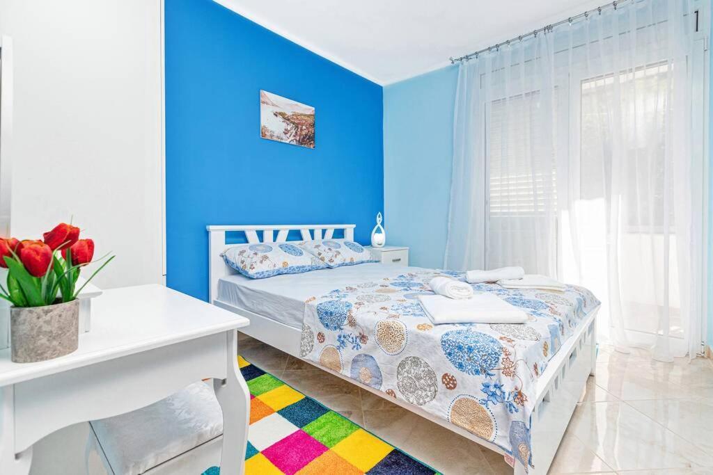 Apartment Milos Котор Екстериор снимка